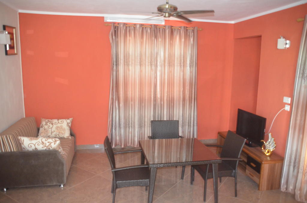 Sun Villa Mont Choisy Apartments Phòng bức ảnh