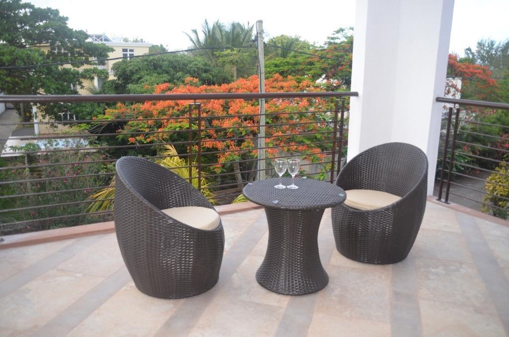 Sun Villa Mont Choisy Apartments Phòng bức ảnh